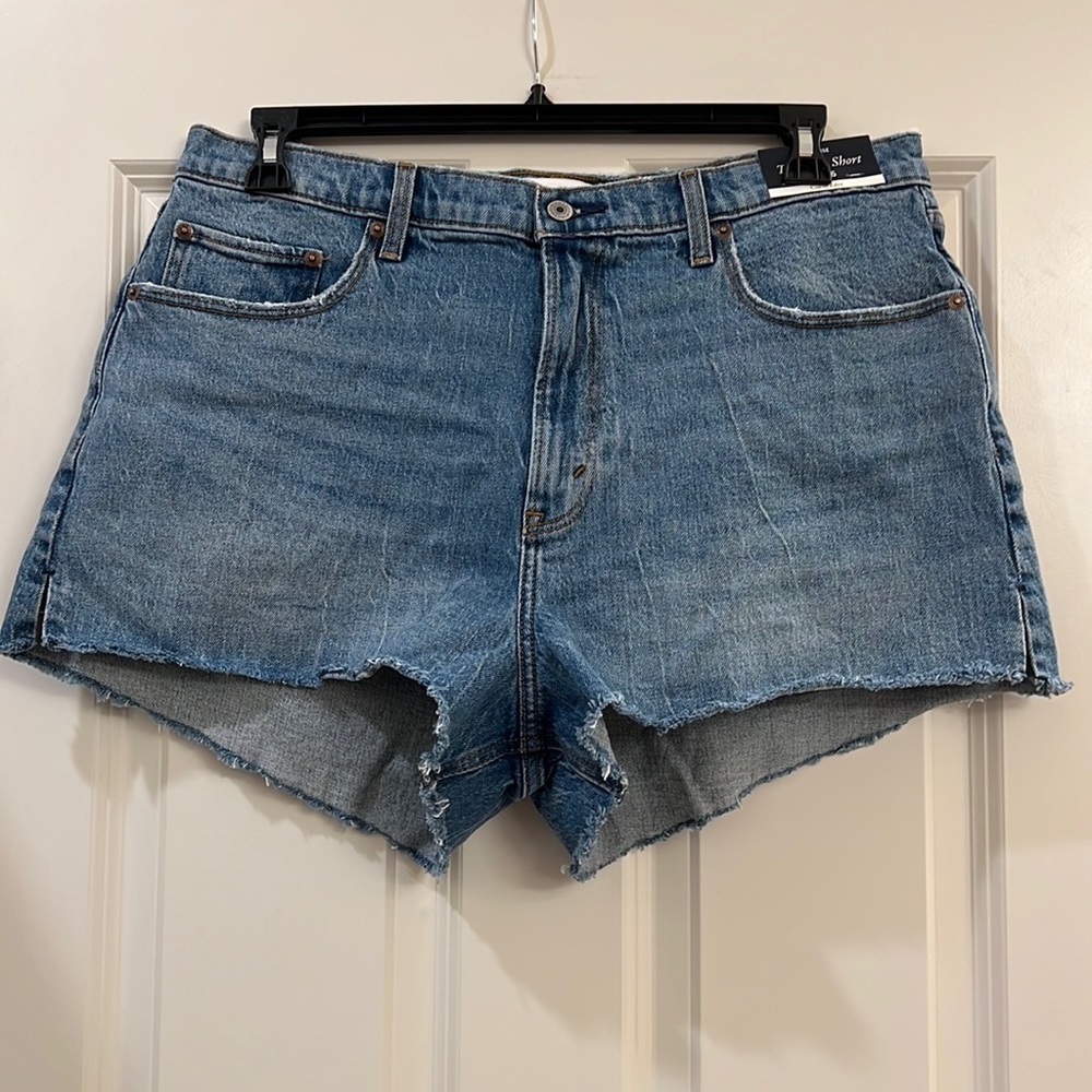 Abercrombie & Fitch ladies Jean shorts